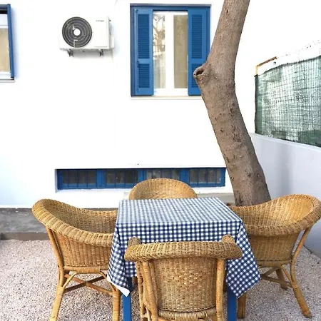 Traditional Town Garden Appartement Rhodes City