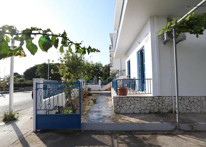 Traditional Town Garden Apartmán *