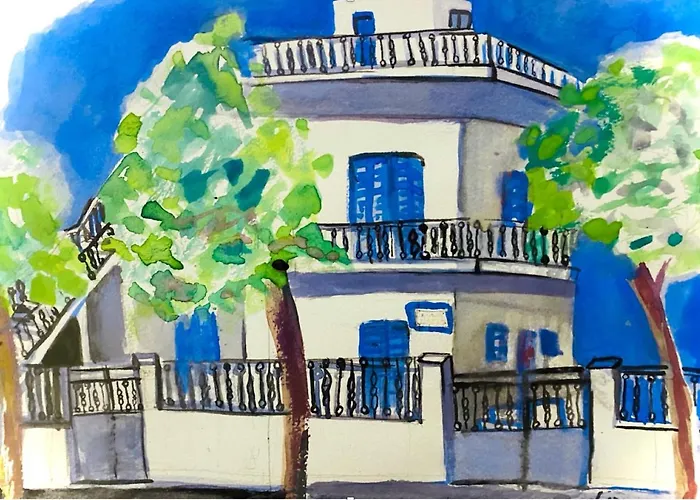 شقة Traditional Town Garden *