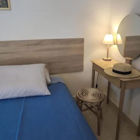 Traditional Town Garden Apartment Rhodes City