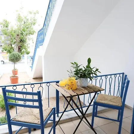 Apartment Traditional Town Garden Rhodes City