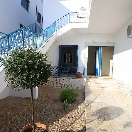 Traditional Town Garden Apartment