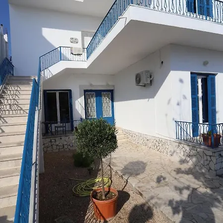 Apartman Traditional Town Garden *