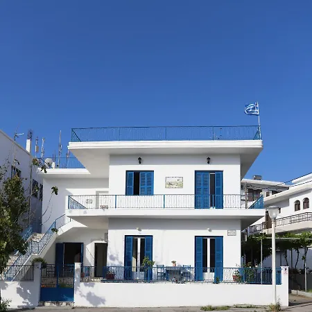 Traditional Town Garden Apartment