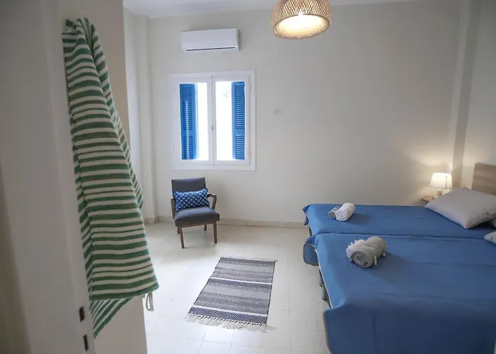 Traditional Town Garden Apartment *