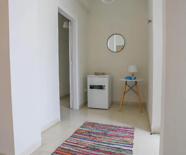 Traditional Town Garden Apartment *